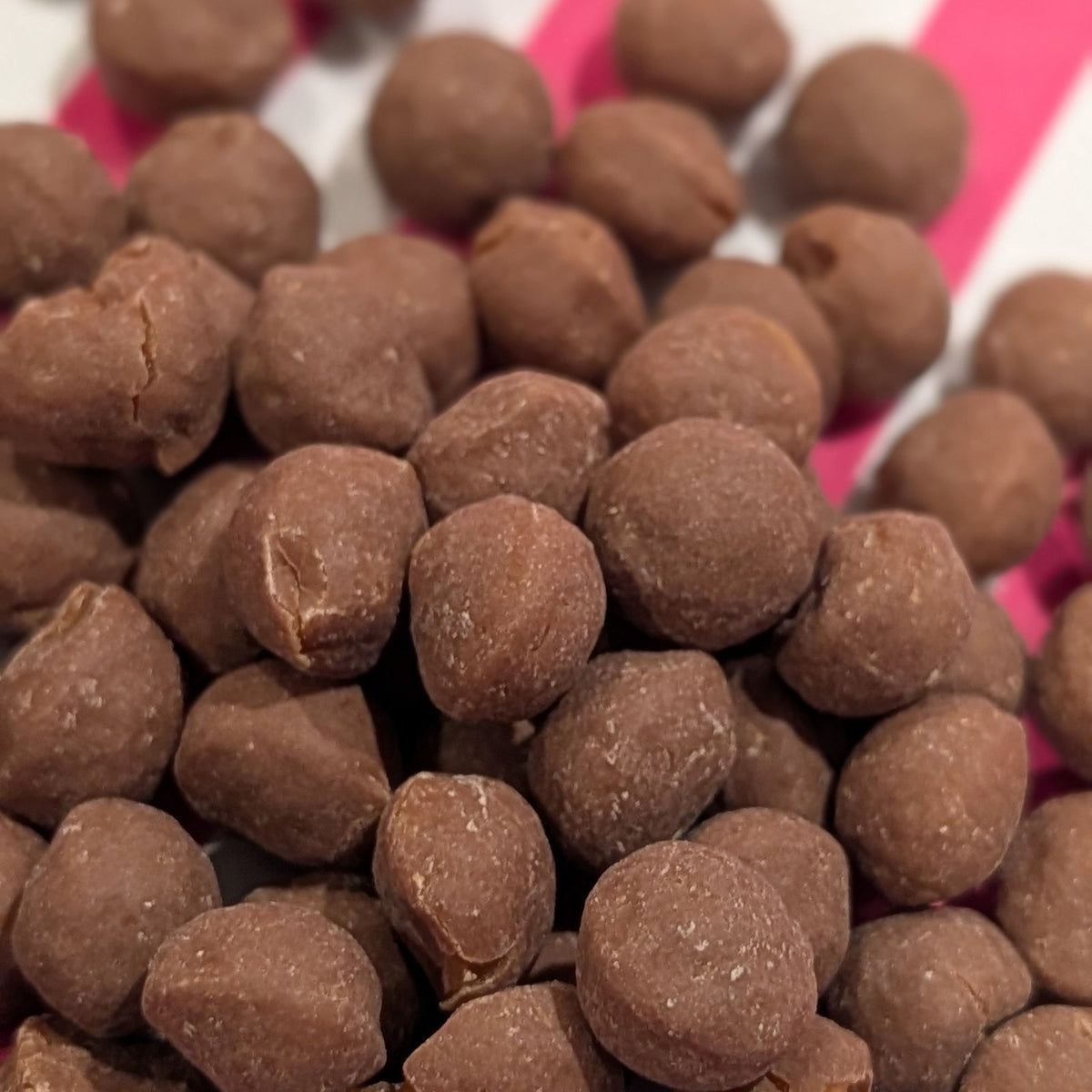 Chewing Nuts
