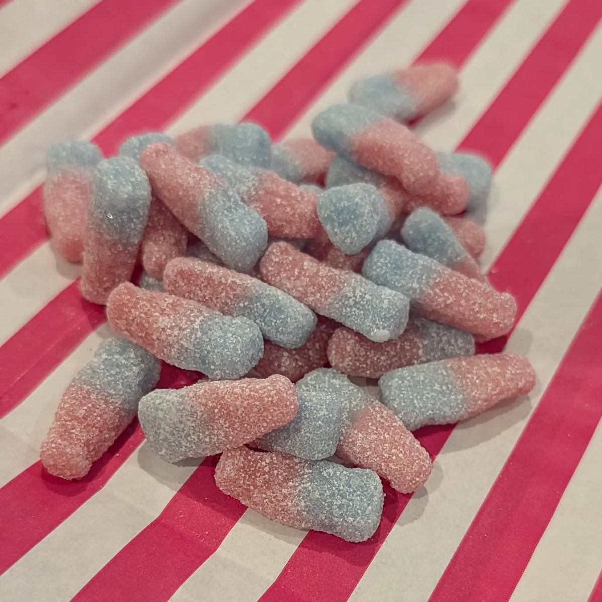 Fizzy Bubblegum Bottles - Sour Chewy Sweets
